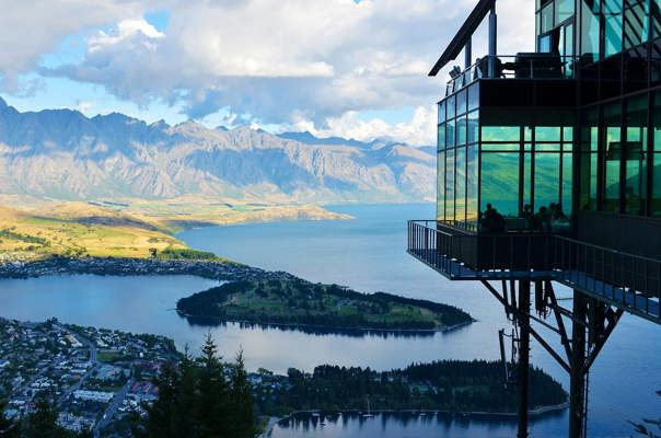 Moving to New Zealand: What to take!